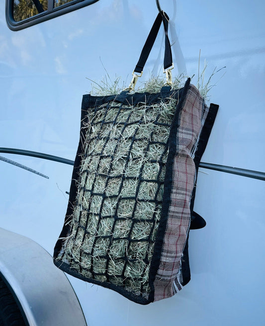 Slow Feed Hay Bag - 1 Flake Capacity