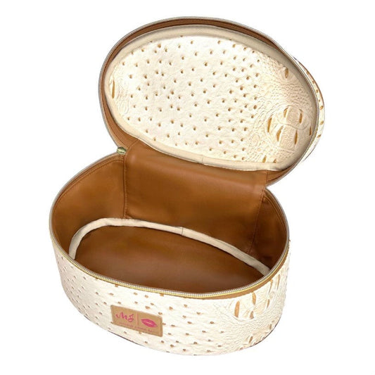 Dune First Class Traveler