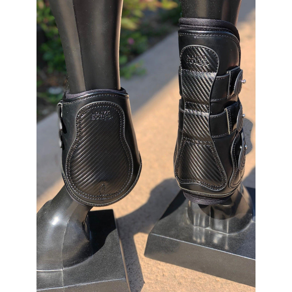 Estrella' Carbon Leather Tendon Boots