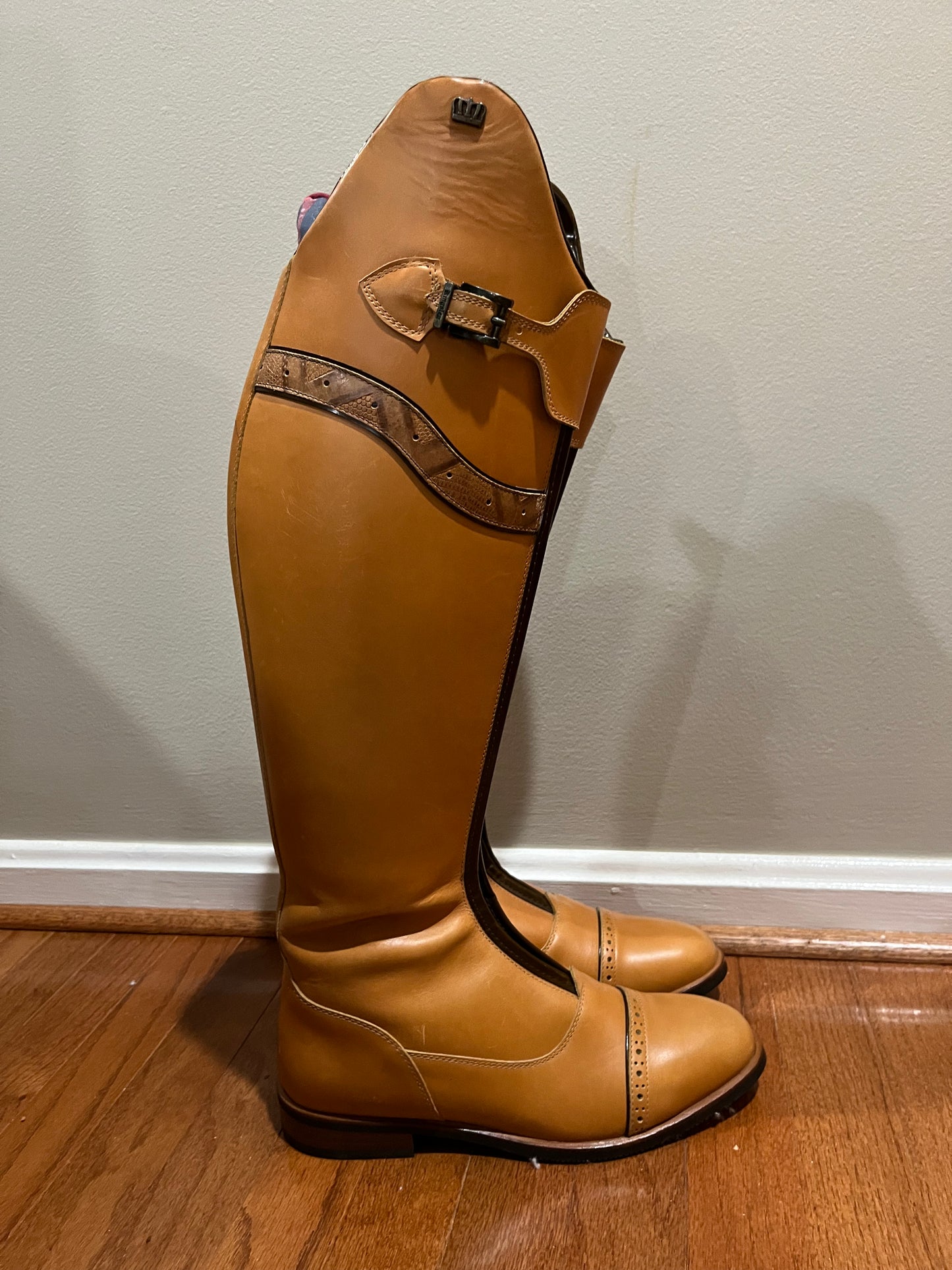 Kingsley London- gently used