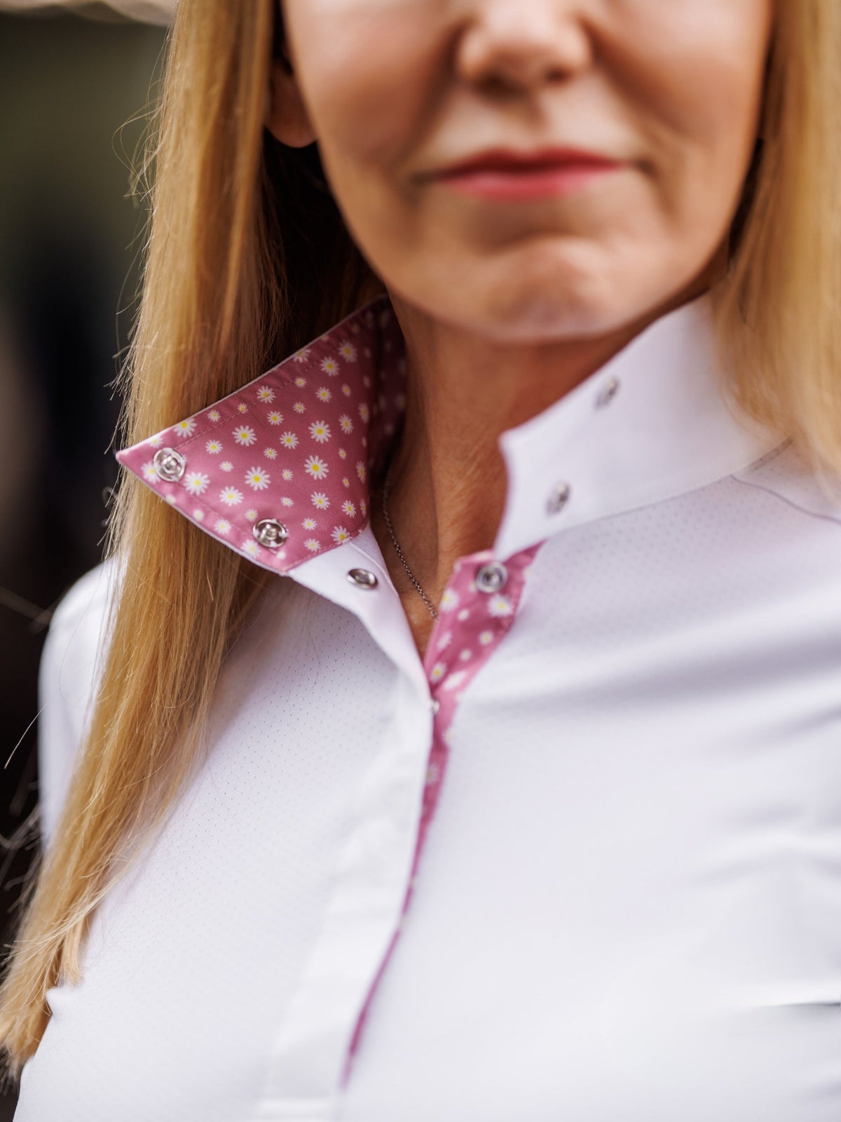 Daisy Delight Ladies Talent Yarn Wrap Collar Short Sleeve Show Shirt