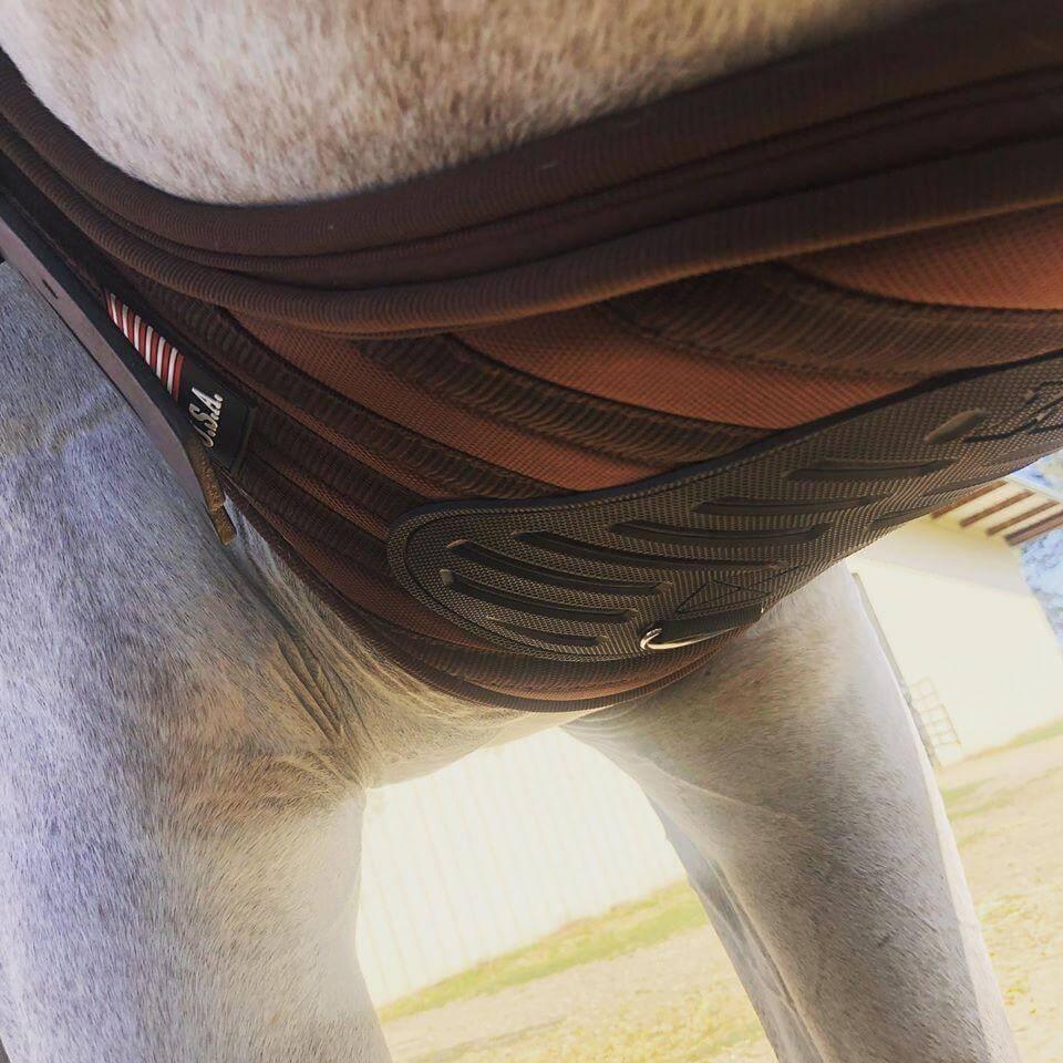 Ergonomics 'Superhorse' Monoflap Girth with neoprene-free liner